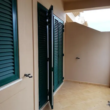 V2 C Villa