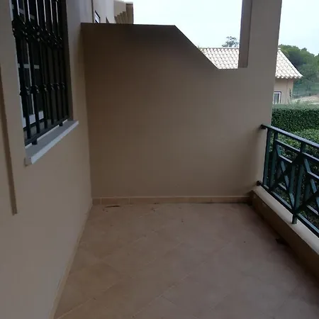 Villa V2 C *