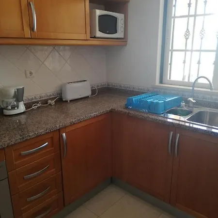 V2 C * البوفيرا